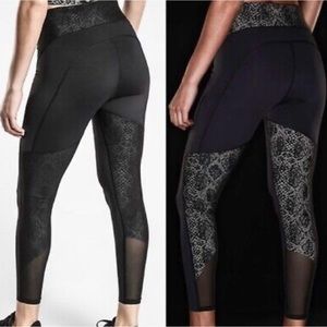 Athleta XS Stay Fly Reflective 7/8 Tights